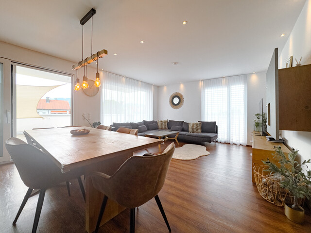 Schöne Penthousewohnung mit großer Terrasse und übernehmbarer Wohnbauförderung in Lustenau