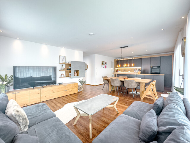 Schöne Penthousewohnung mit großer Terrasse und übernehmbarer Wohnbauförderung in Lustenau