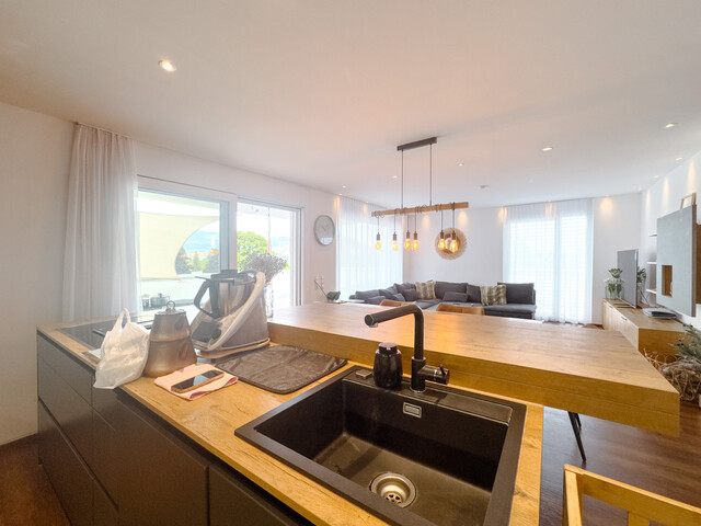 Schöne Penthousewohnung mit großer Terrasse und übernehmbarer Wohnbauförderung in Lustenau