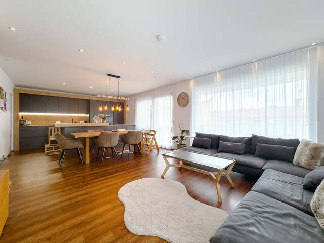Schöne Penthousewohnung mit großer Terrasse und übernehmbarer Wohnbauförderung in Lustenau