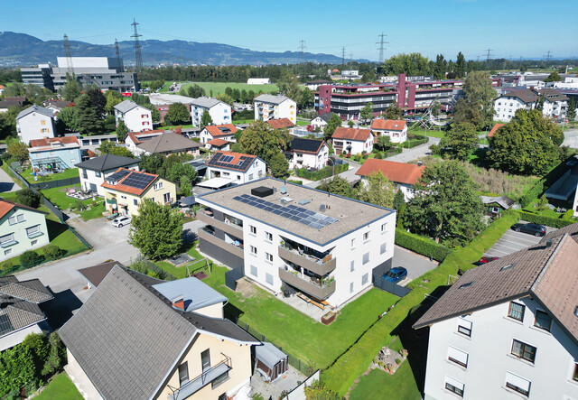 Attraktive 4-Zimmer-Dachgeschosswohnung in Kleinwohnanlage