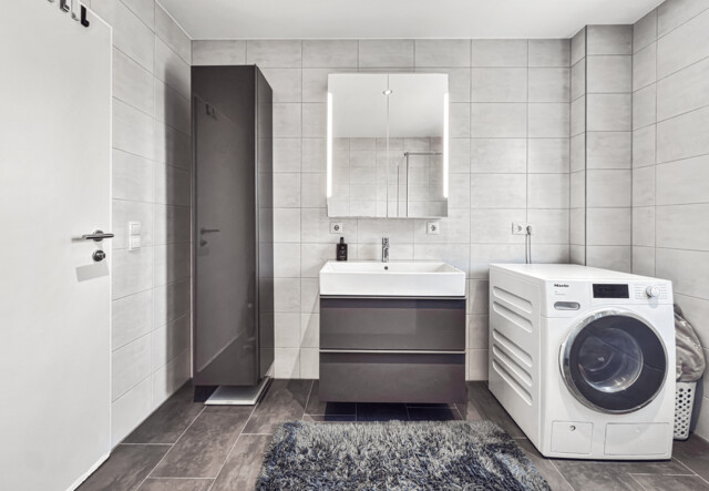 Attraktive 4-Zimmer-Dachgeschosswohnung in Kleinwohnanlage