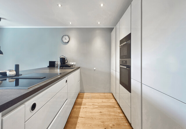 Attraktive 4-Zimmer-Dachgeschosswohnung in Kleinwohnanlage