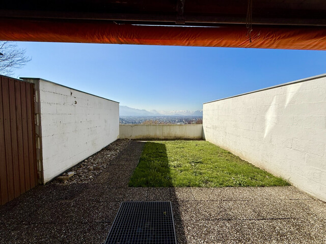 Reihenhaus mit Rheintalblick