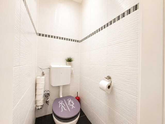 Liebevoll sanierte 4-Zimmer-Wohnung mit Wohnwintergarten und herrlichen Weitblick