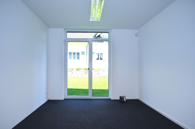 Attraktiver Büro- oder Praxisraum in Coworking-Space