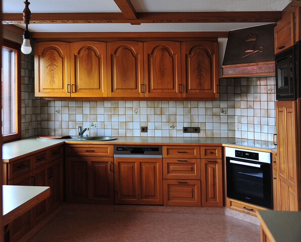 Geräumige, freundliche  4 ½ - Zimmer – Wohnung in sonniger und ruhiger Lage von Muntlix!