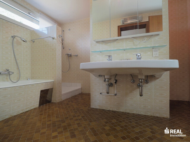 Saniertes Einfamilienhaus auf 1.627 m² großem Traumgrundstück!