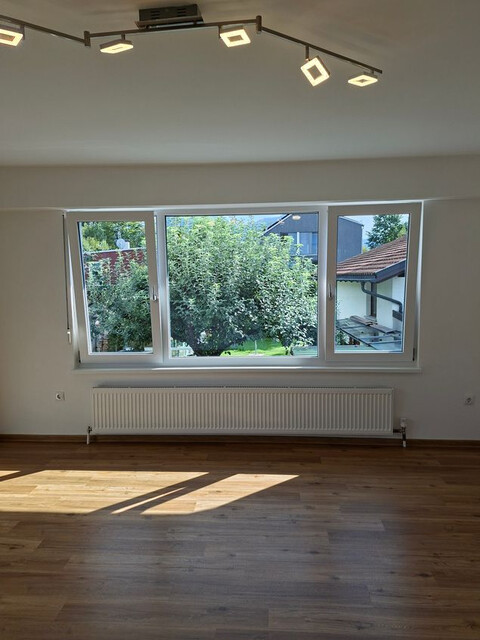 Modernes Wohnen in Dornbirn: Helle 3-Zimmer-Wohnung mit großer Terrasse ab Sofort !