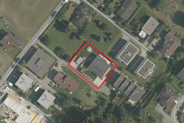 Panoramablick inklusive – Zweifamilienhaus mit Potenzial für Ihre Ideen