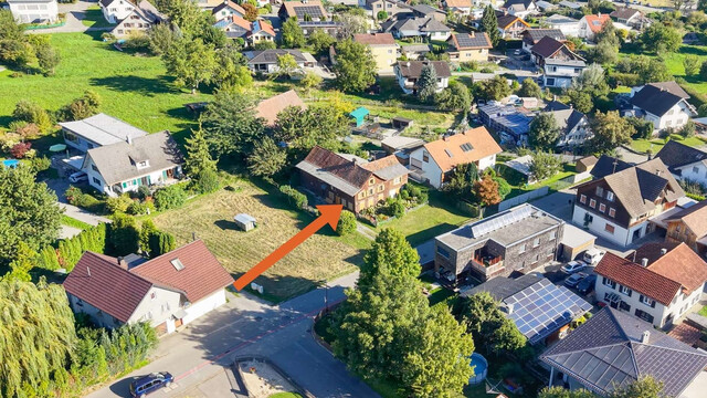 Höchst | Grundstück mit Altbestand
