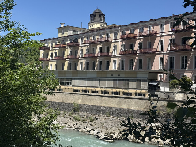 Tolle Wohnung mit Blick zum Fluss