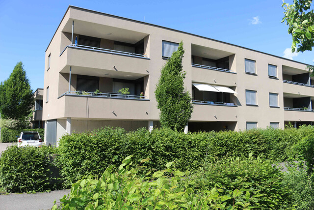 SÜD-WEST -3-Zimmer-Wohnung im 2.Obergeschoss  inkl. 1 x TG-Platz- ca.9 Jahre alt - Feldkirch/Altenstadt, ausreichend Bewohner-und Besucherstellplätze im Freien