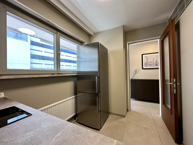 "ohne Provision" möblierte, schöne 1,5 Zimmer Wohnung in zentraler Lage