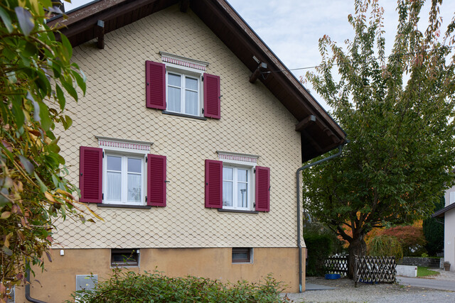 Charme trifft Potential - Haus mit großem Grundstück in Mäder