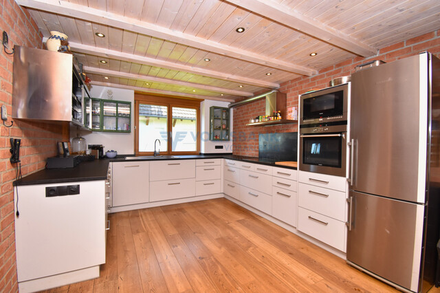 Ein Einfamilienhaus der besonderen Art!