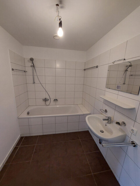 Wunderschöne 3-Zimmer-Wohnung in Bregenz, nähe See inkl. Tiefgaragenplatz zu verkaufen