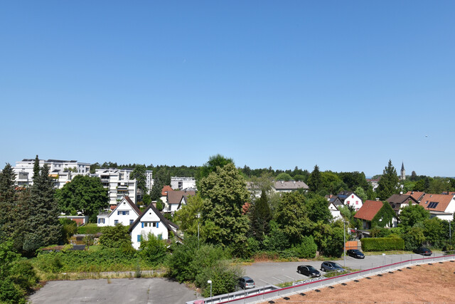 Sanierte 4-Zimmer Wohnung in Seenähe inkl. TG Platz zu verkaufen