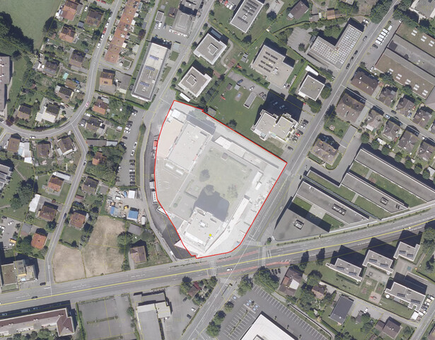 Sanierte 4-Zimmer Wohnung in Seenähe inkl. TG Platz zu verkaufen