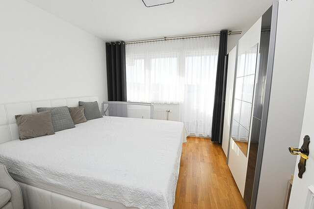 Sanierte 4-Zimmer Wohnung in Seenähe inkl. TG Platz zu verkaufen