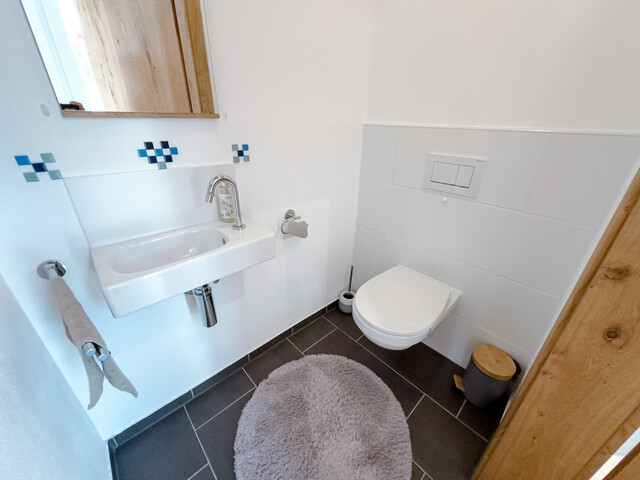 Modernes Architektenhaus - atemberaubendes Panorama - ideal für Familien oder 2-Generationenhaushalt