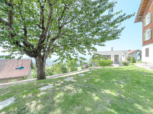 Modernes Architektenhaus - atemberaubendes Panorama - ideal für Familien oder 2-Generationenhaushalt