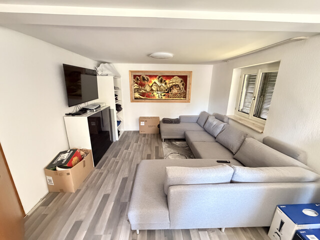 Älteres Einfamilienhaus an sehr ruhiger Wohnlage