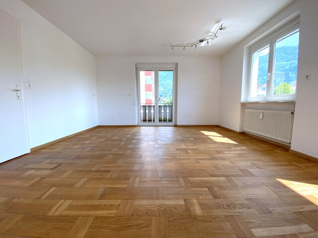 Viel Platz zum Wohlfühlen: 4-Zimmer-Wohnung mit 2 Balkonen in Hohenems