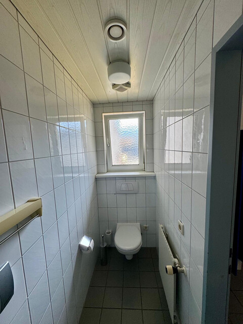 Büro oder Praxisräume zu vermieten