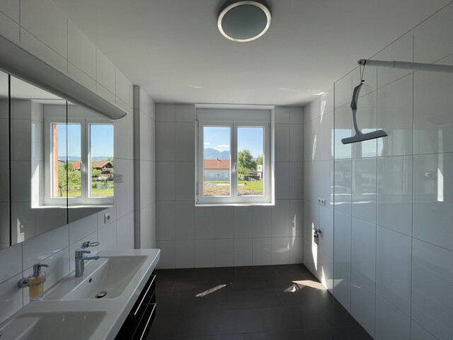 Wohntraum mit Weitblick! Sonnige 4 Zi Wohnung, großer Südwestbalkon, zentral in Rankweil - provisionsfrei!