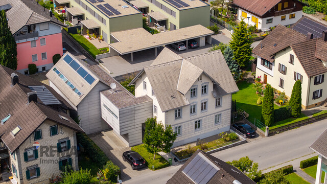 Mehrgenerationenhaus mit vier komfortablen Wohnungen