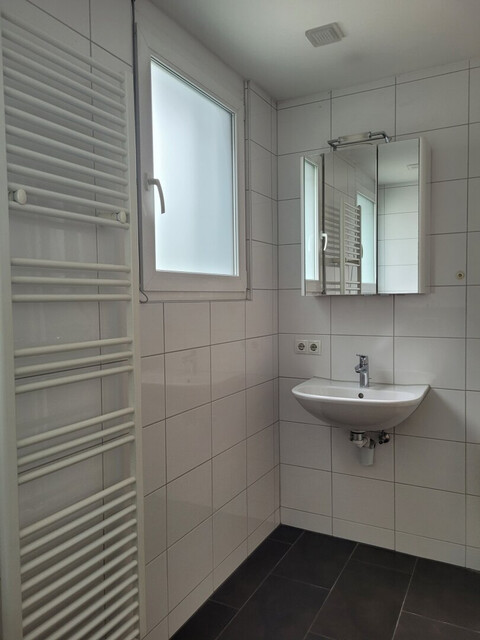 Wunderschöne 3- Zimmerwohnung in zentraler Lage mit herrlicher Terrasse!