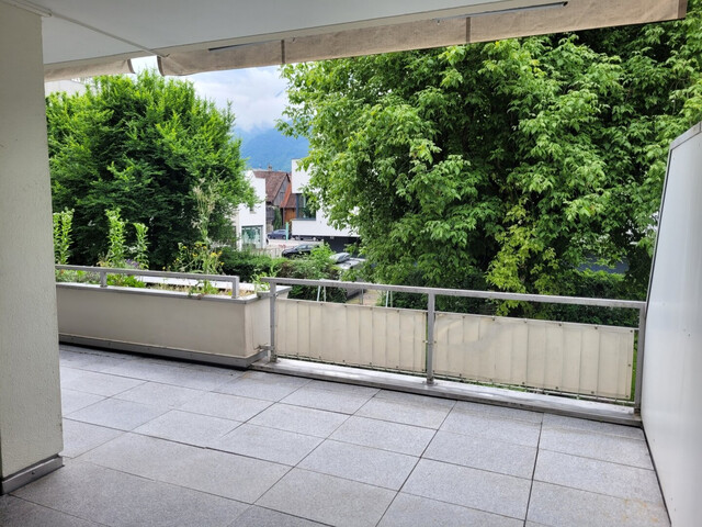 Wunderschöne 3- Zimmerwohnung in zentraler Lage mit herrlicher Terrasse!