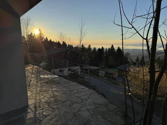 Exklusives Ferienhaus mit traumhaftem Seeblick