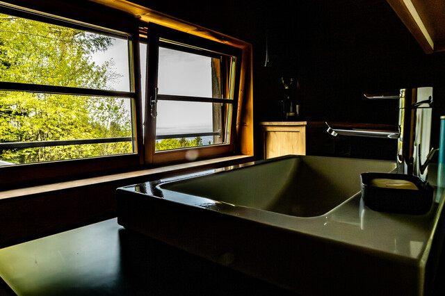 Exklusives Ferienhaus mit traumhaftem Seeblick