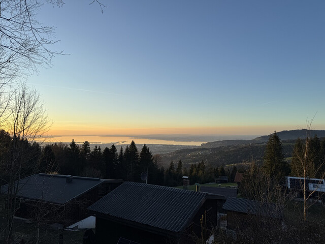 Exklusives Ferienhaus mit traumhaftem Seeblick
