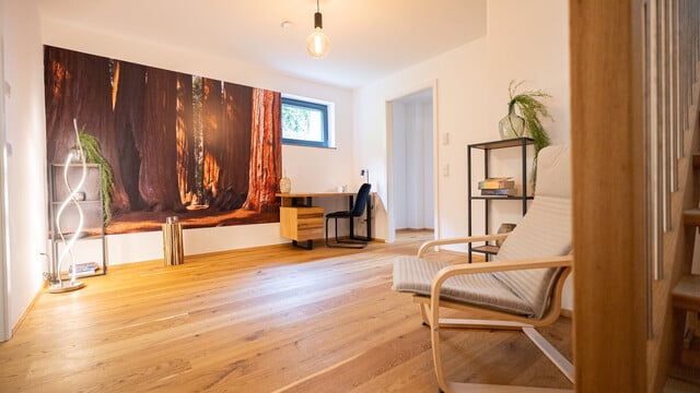 93m² große 3,5-Zimmer-Maisonettewohnung mit Seeblick und Zweitwohnsitzmöglichkeit am Eichenberg!