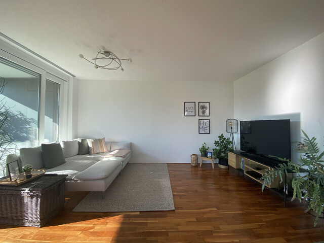 Mäder | Balkon | zentrale Ruhelage | Fußbodenheizung