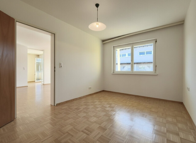 Charmante 3-Zi-Wohnung in Höchst mit Balkon!