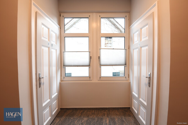 Office am Schlossplatz - Historisches Bürogebäude im Altstadtkern von Hohenems! Büro/Praxis Top 3