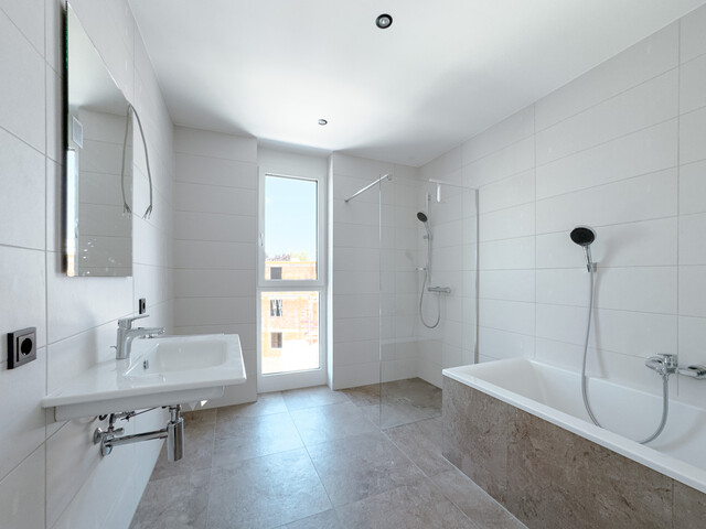 Neubau: 3-Zimmer-Dachgeschosswohnung mit Balkon  in ruhiger und zentrumsnaher Lage von Höchst Top 21