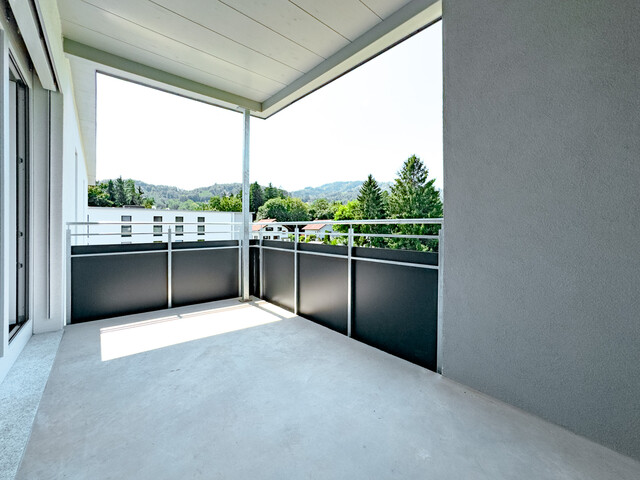 Neubau: 3-Zimmer-Dachgeschosswohnung mit Balkon  in ruhiger und zentrumsnaher Lage von Höchst Top 21