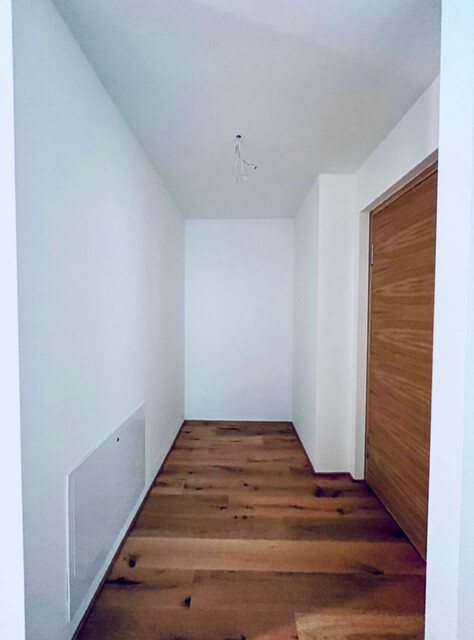 Hochwertige Gartenwohnung in Neubau (2023)