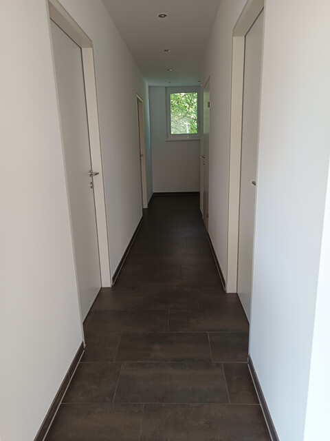 MODERNES WOHNEN IN KOBLACH: Helle 3-Zimmer-Terrassenwohnung in Kleinanlage
