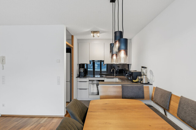 Moderne 2-Zimmer-Wohnung mit Balkon und Tiefgarage in Lochau