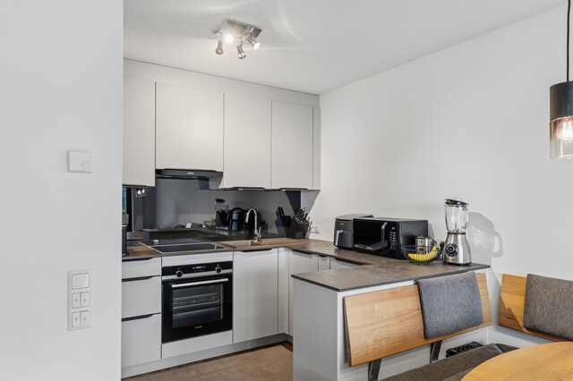 Moderne 2-Zimmer-Wohnung mit Balkon und Tiefgarage in Lochau