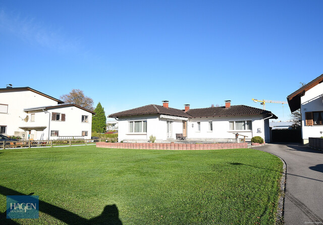 Leben auf einer Ebene – Bungalow mit Südgarten und Doppelgarage in Altenstadt