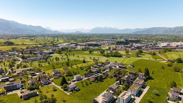 Modernes Eckreihenhaus in Wolfurt – Erstbezug mit 4 Zimmer und Garten (Wohnbauförderung möglich!)