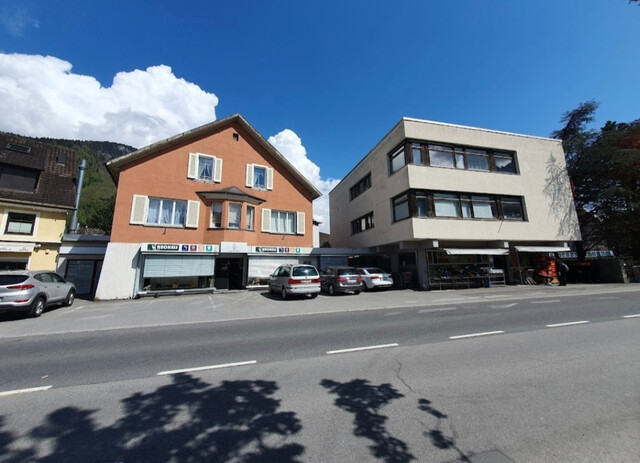 VORANKÜNDIGUNG-außergewöhnliche 3,5-Zimmerdachgeschosswohnung mit großer Terrasse in Toplage