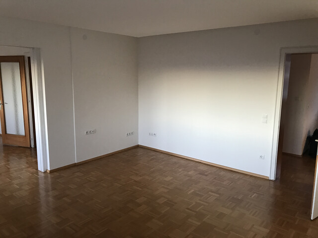 Schöne helle 4,5-Zimmer Wohnung mit tollem Rundumblick